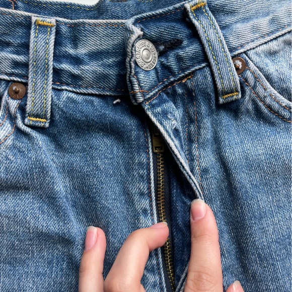 COPY - Amazing vintage Levis shorts🌟 - Picture 8 of 9